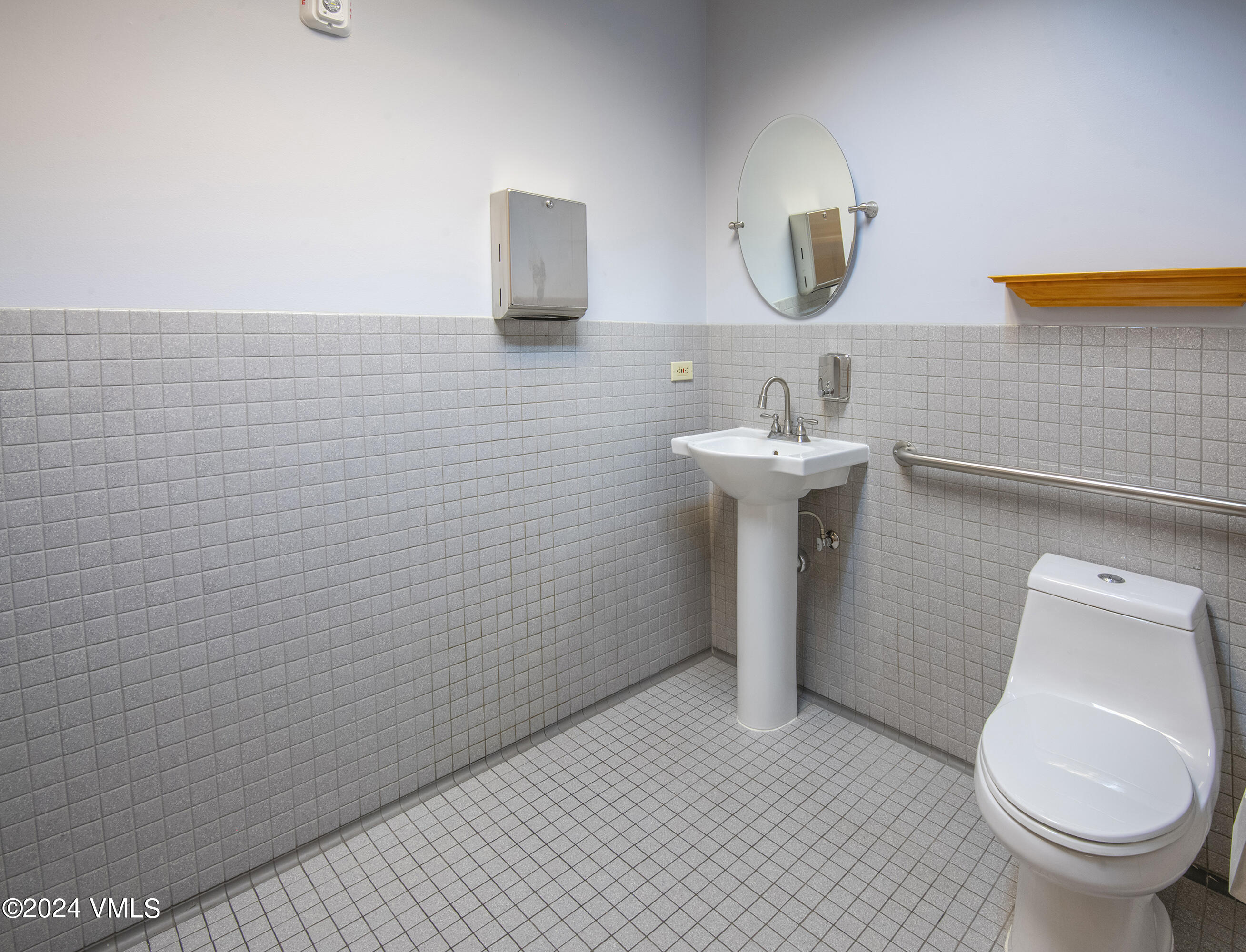 Avon, Colorado 81620, United States, ,Residential,Active,39083