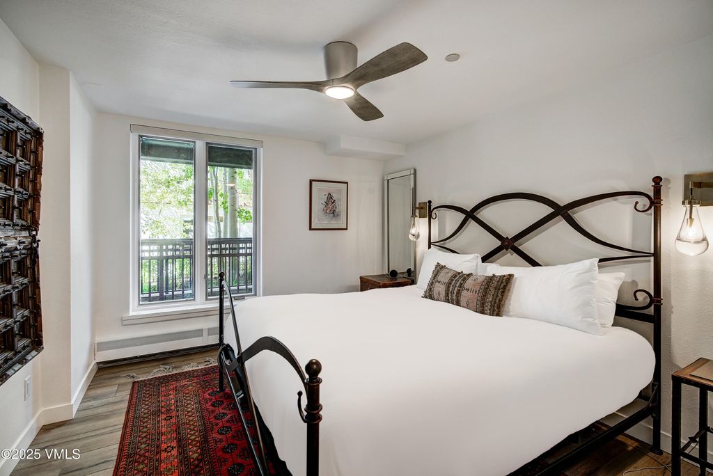 Photo of 120 Willow Bridge Rd #2H, Vail, CO 81657 (MLS # 1013120)