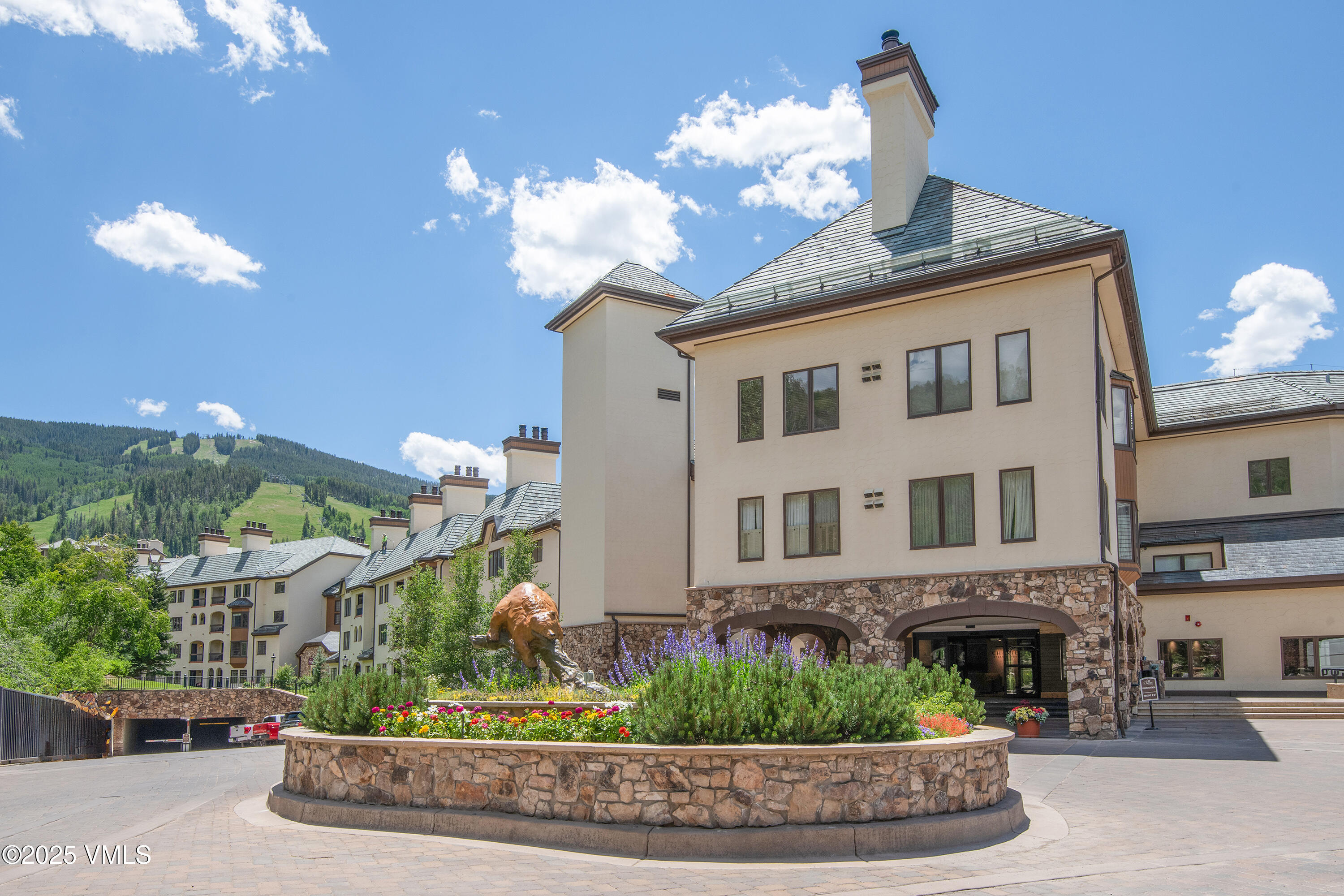 Beaver Creek, Colorado 81620, United States, 2 Bedrooms Bedrooms, ,2 BathroomsBathrooms,Residential,Active,8939