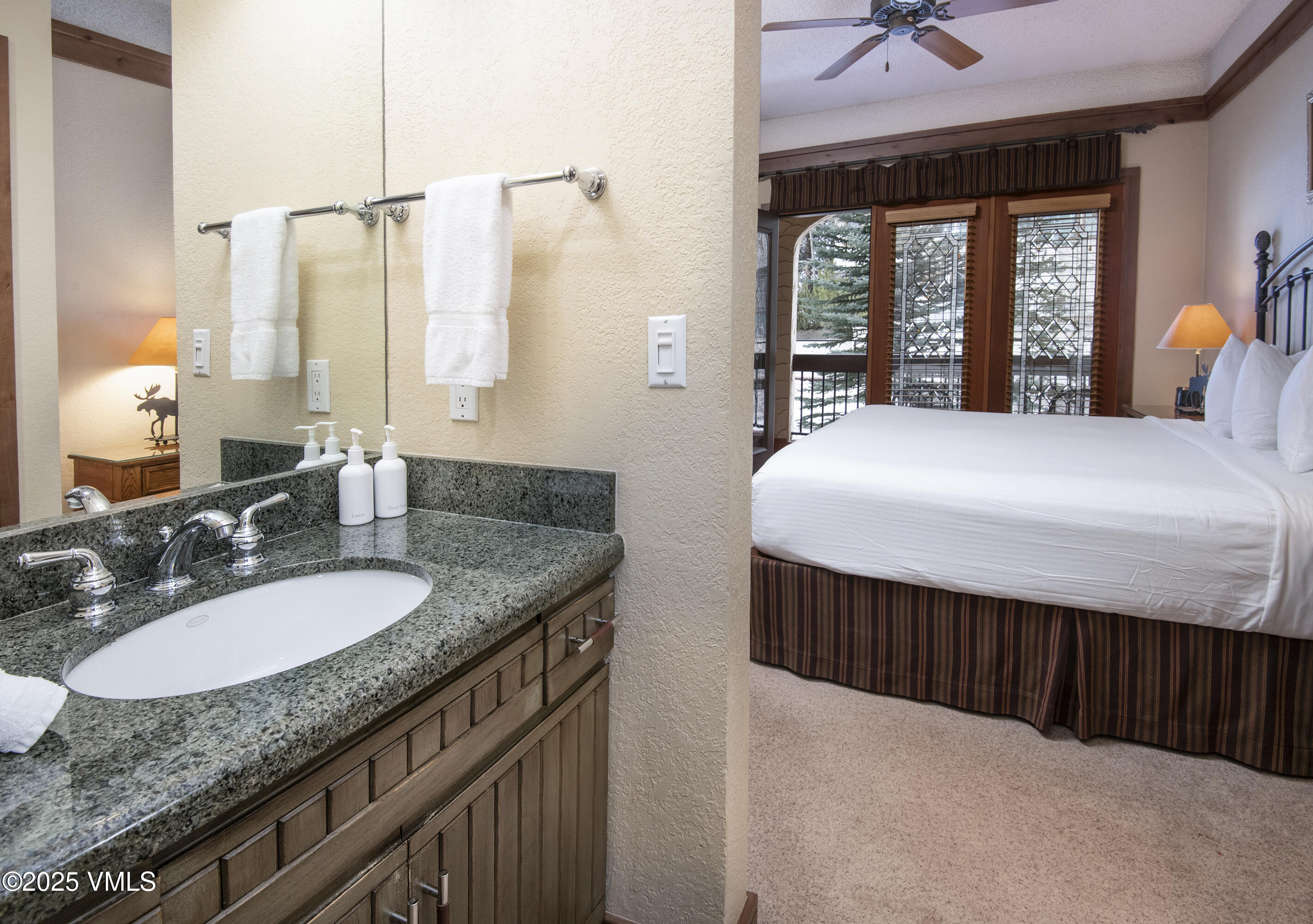 Beaver Creek, Colorado 81620, United States, 2 Bedrooms Bedrooms, ,2 BathroomsBathrooms,Residential,Active,8939