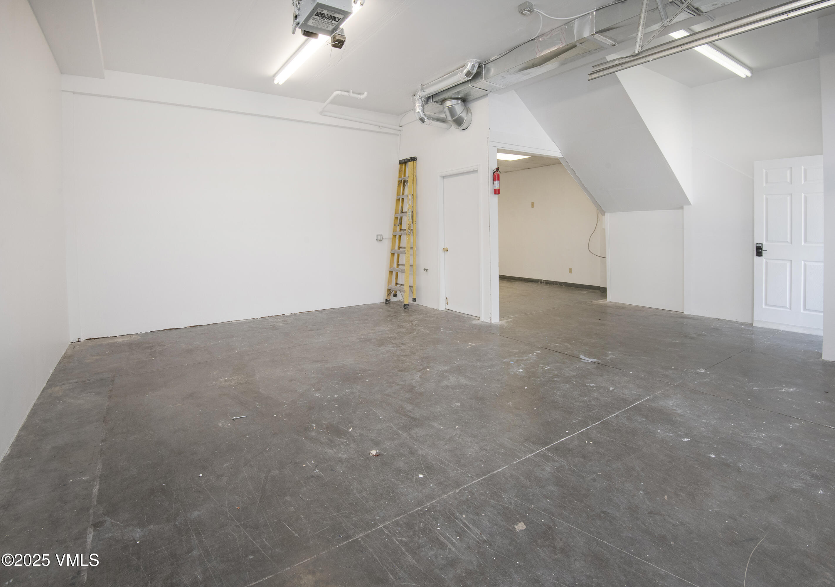 Eagle, Colorado 81631, United States, ,Commercial,Active,140410