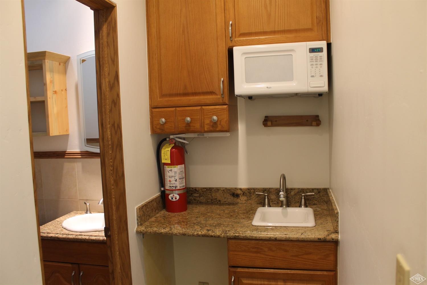 Edwards, Colorado 81632, United States, ,Residential,Active,201531