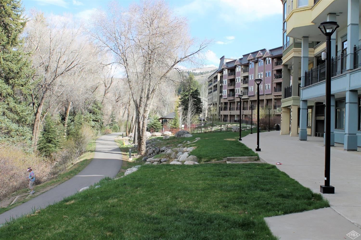 Edwards, Colorado 81632, United States, ,Residential,Active,201531