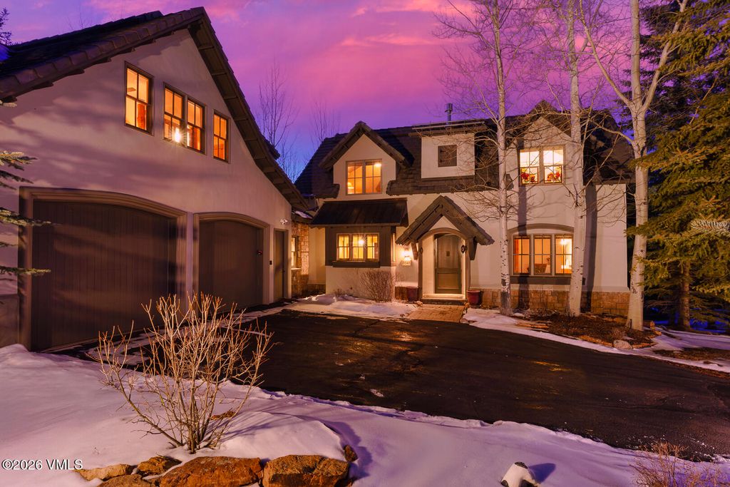 Photo of 341 Kensington Dr, Edwards, CO 81632 (MLS # 1013454)