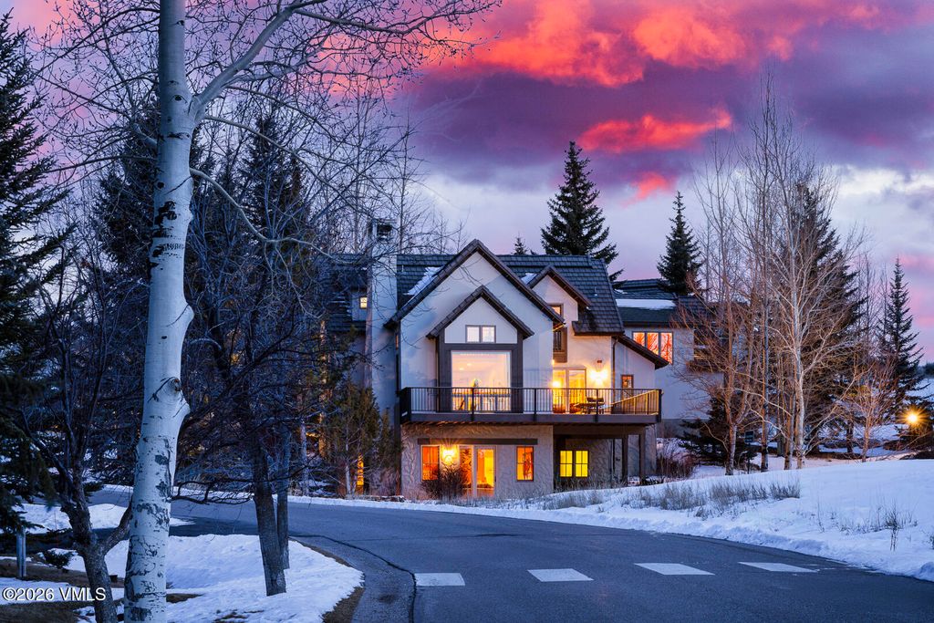 Photo of 341 Kensington Dr, Edwards, CO 81632 (MLS # 1013454)