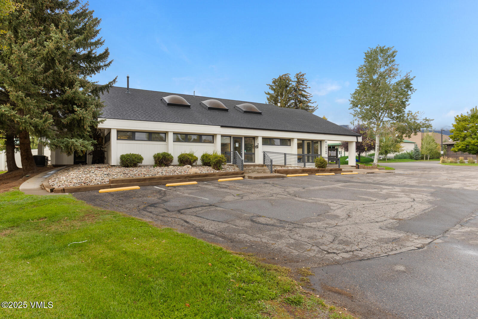 Eagle, Colorado 81631, United States, ,Commercial,Active,217314