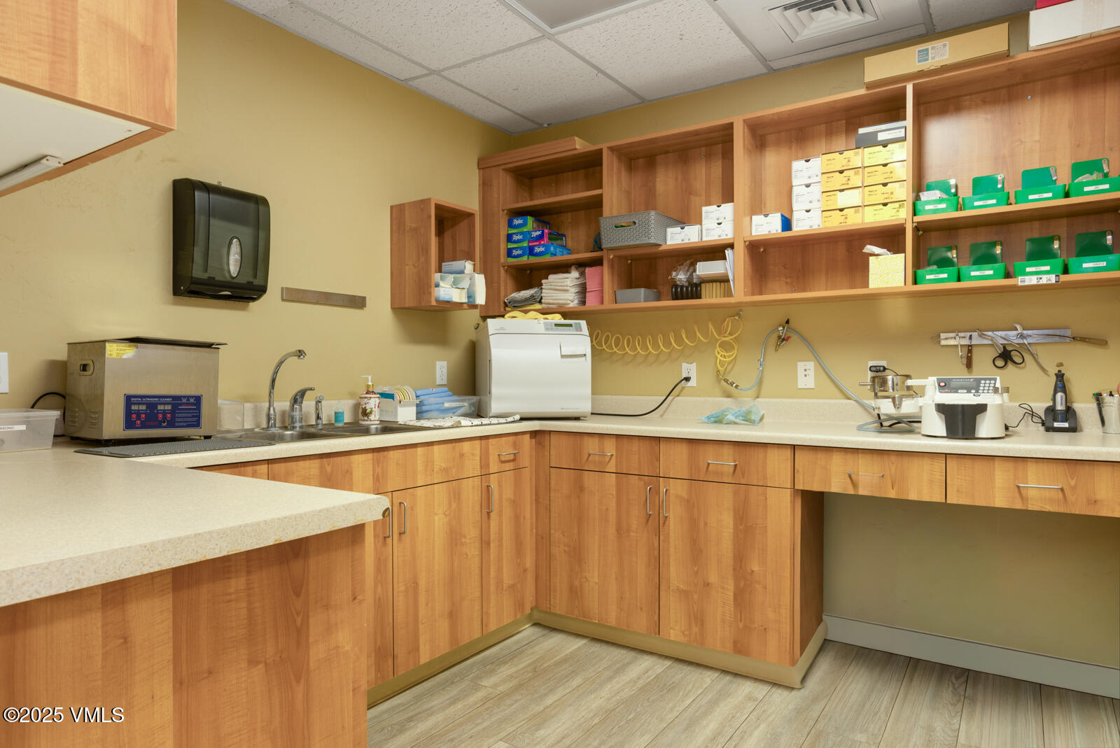 Eagle, Colorado 81631, United States, ,Commercial,Active,217314