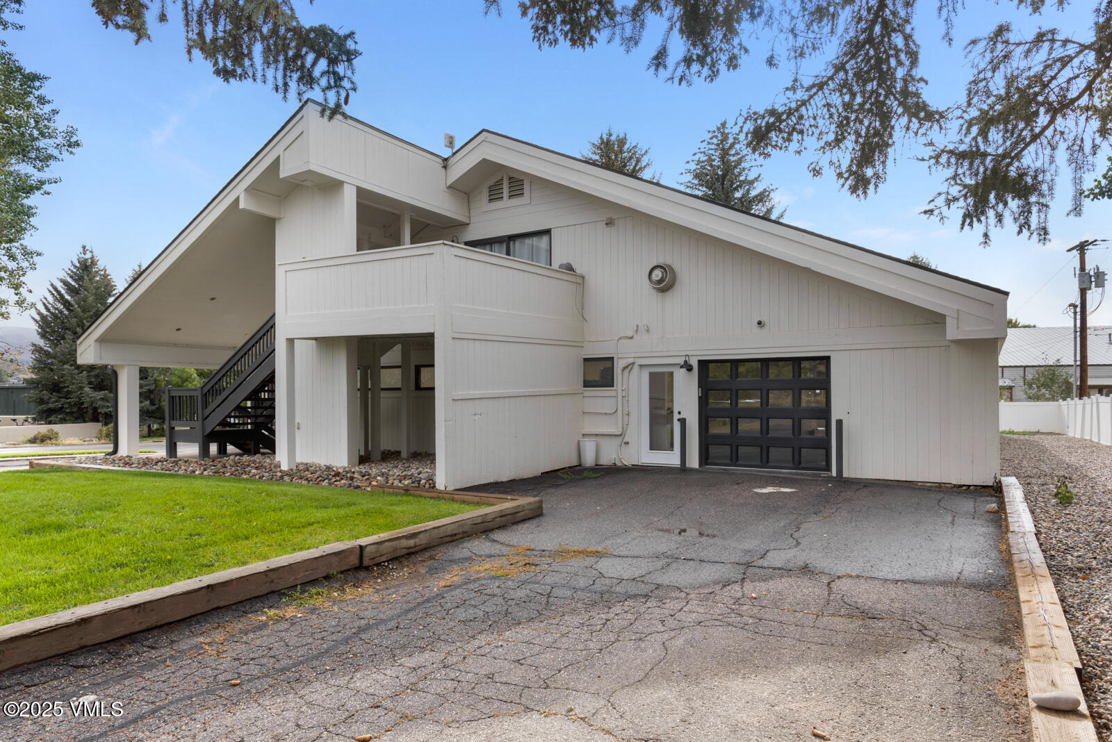 Eagle, Colorado 81631, United States, ,Commercial,Active,217314