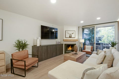 Photo of 292 E Meadow Drive # 337, Vail, CO 81657 (MLS # 1015405)