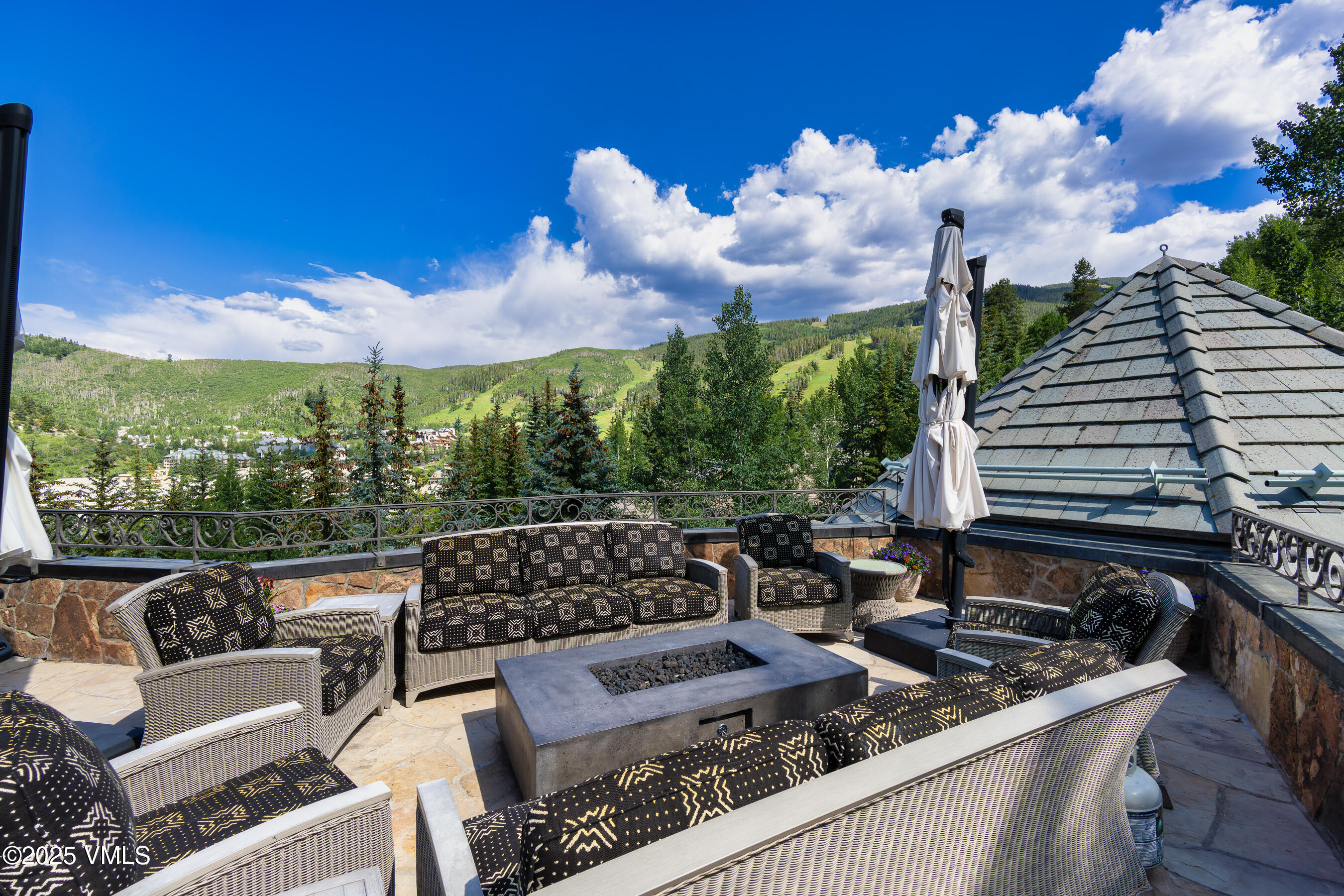 Beaver Creek, Colorado 81620, United States, 5 Bedrooms Bedrooms, ,5 BathroomsBathrooms,Residential,Active,169516