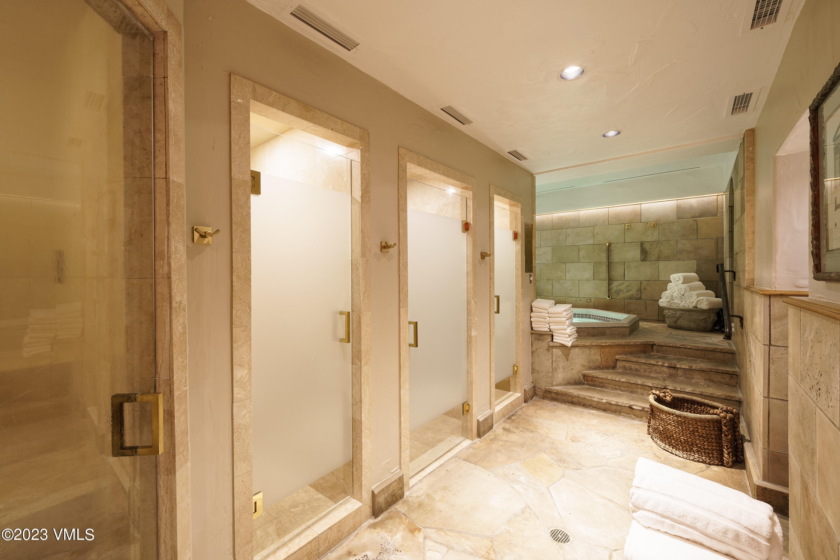 Beaver Creek, Colorado 81620, United States, 5 Bedrooms Bedrooms, ,5 BathroomsBathrooms,Residential,Active,169516