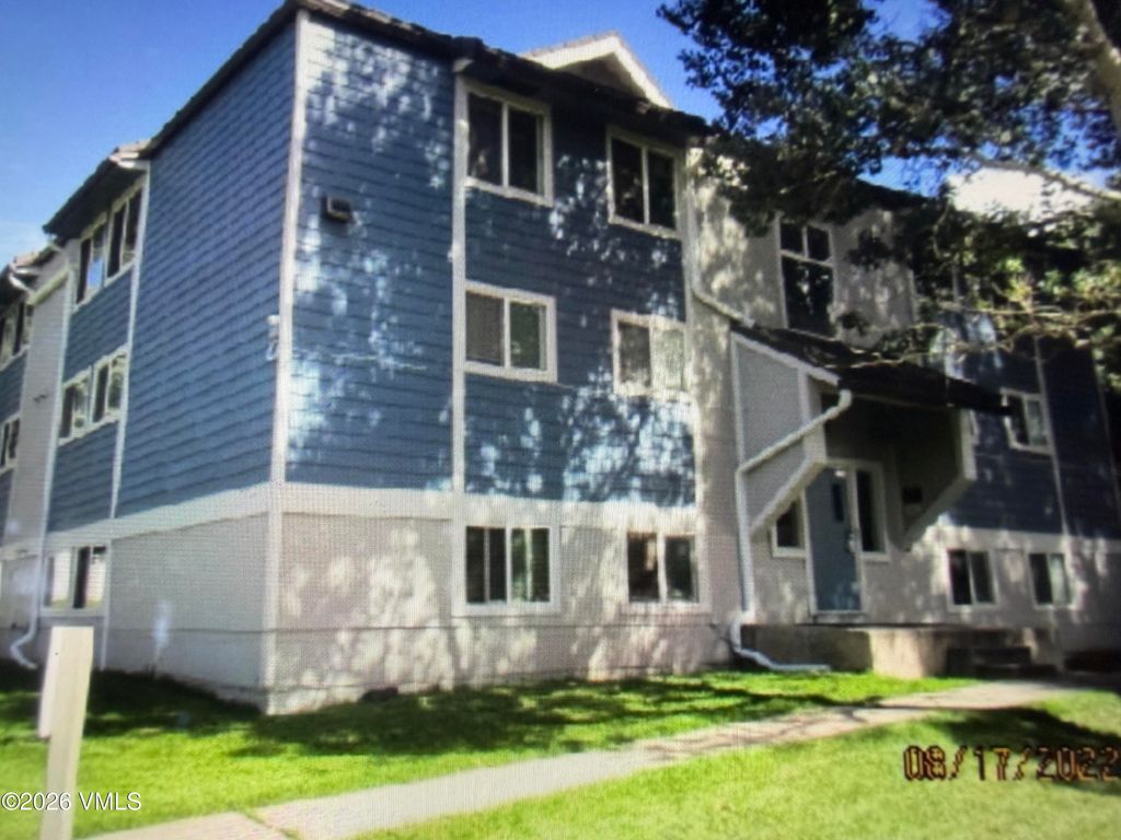 Photo of 871 W Beaver Creek Boulevard W #A5, Avon, CO 81620 (MLS # 1013606)