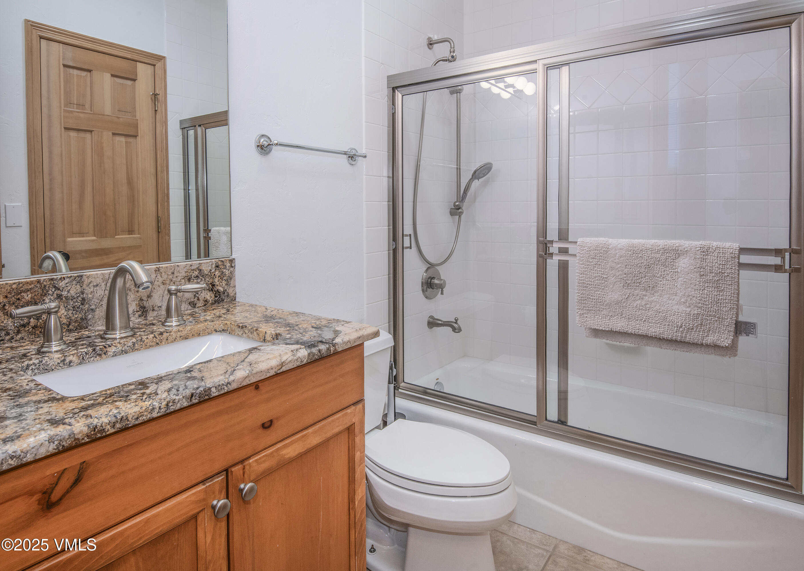 Vail, Colorado 81657, United States, 3 Bedrooms Bedrooms, ,4 BathroomsBathrooms,Residential,Pending,138992