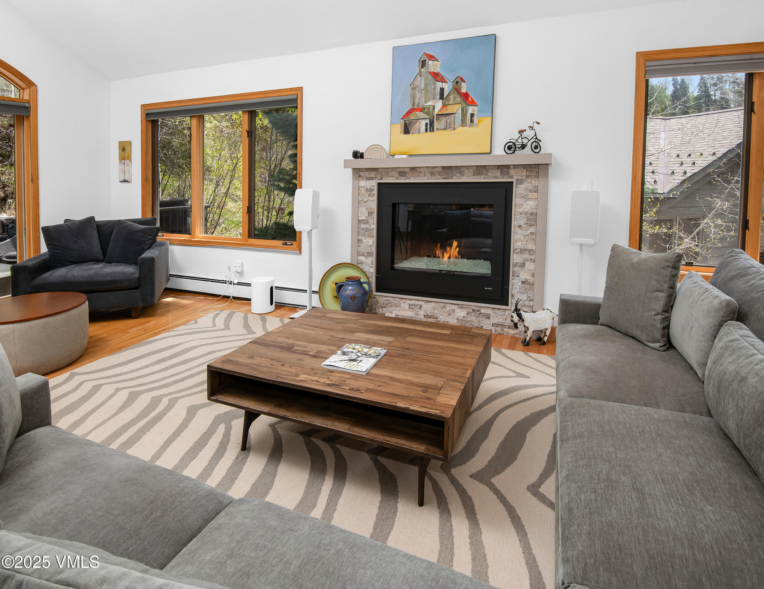 Vail, Colorado 81657, United States, 3 Bedrooms Bedrooms, ,4 BathroomsBathrooms,Residential,Pending,138992