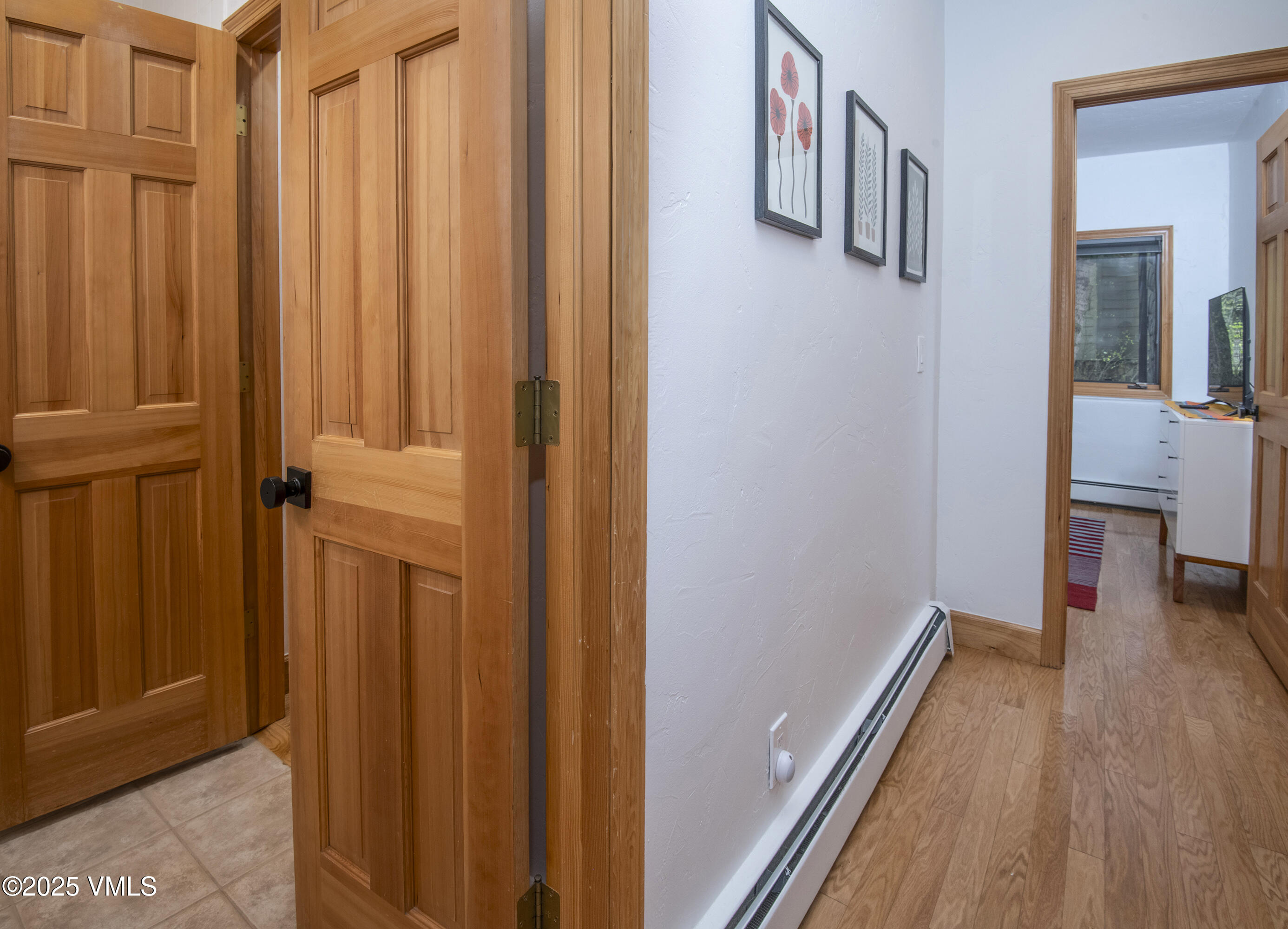 Vail, Colorado 81657, United States, 3 Bedrooms Bedrooms, ,4 BathroomsBathrooms,Residential,Pending,138992