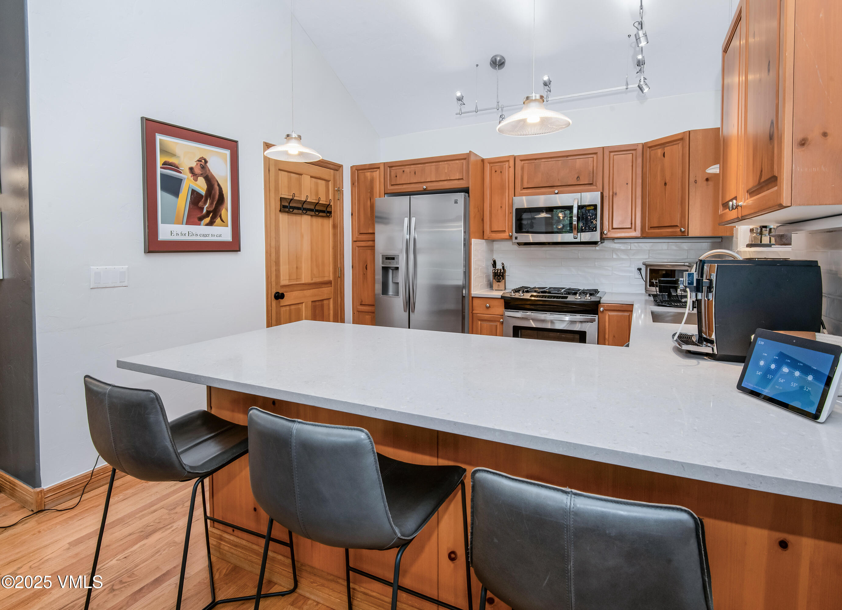 Vail, Colorado 81657, United States, 3 Bedrooms Bedrooms, ,4 BathroomsBathrooms,Residential,Pending,138992