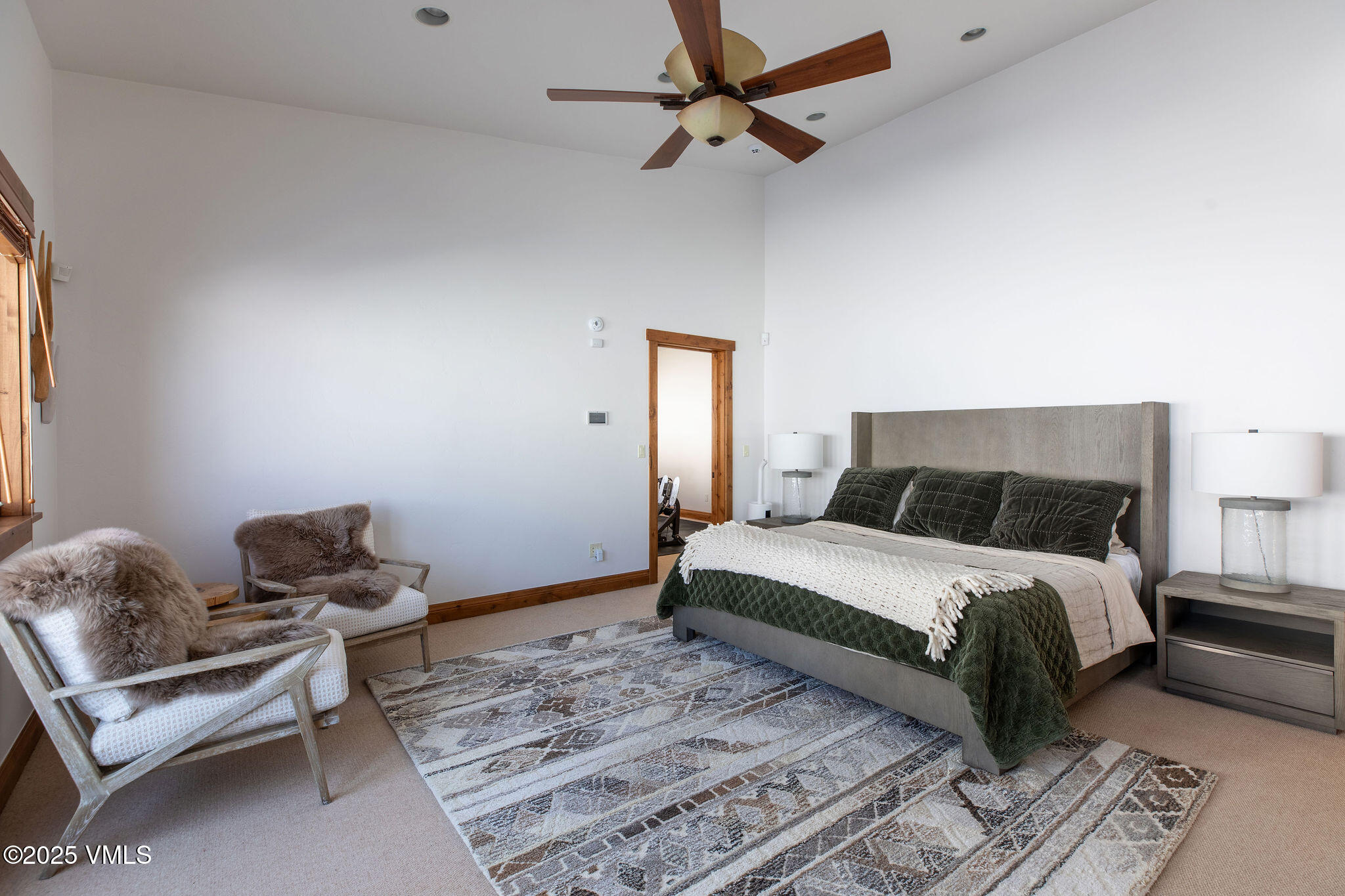 Avon, Colorado 81620, United States, 5 Bedrooms Bedrooms, ,6 BathroomsBathrooms,Residential,Active,7472