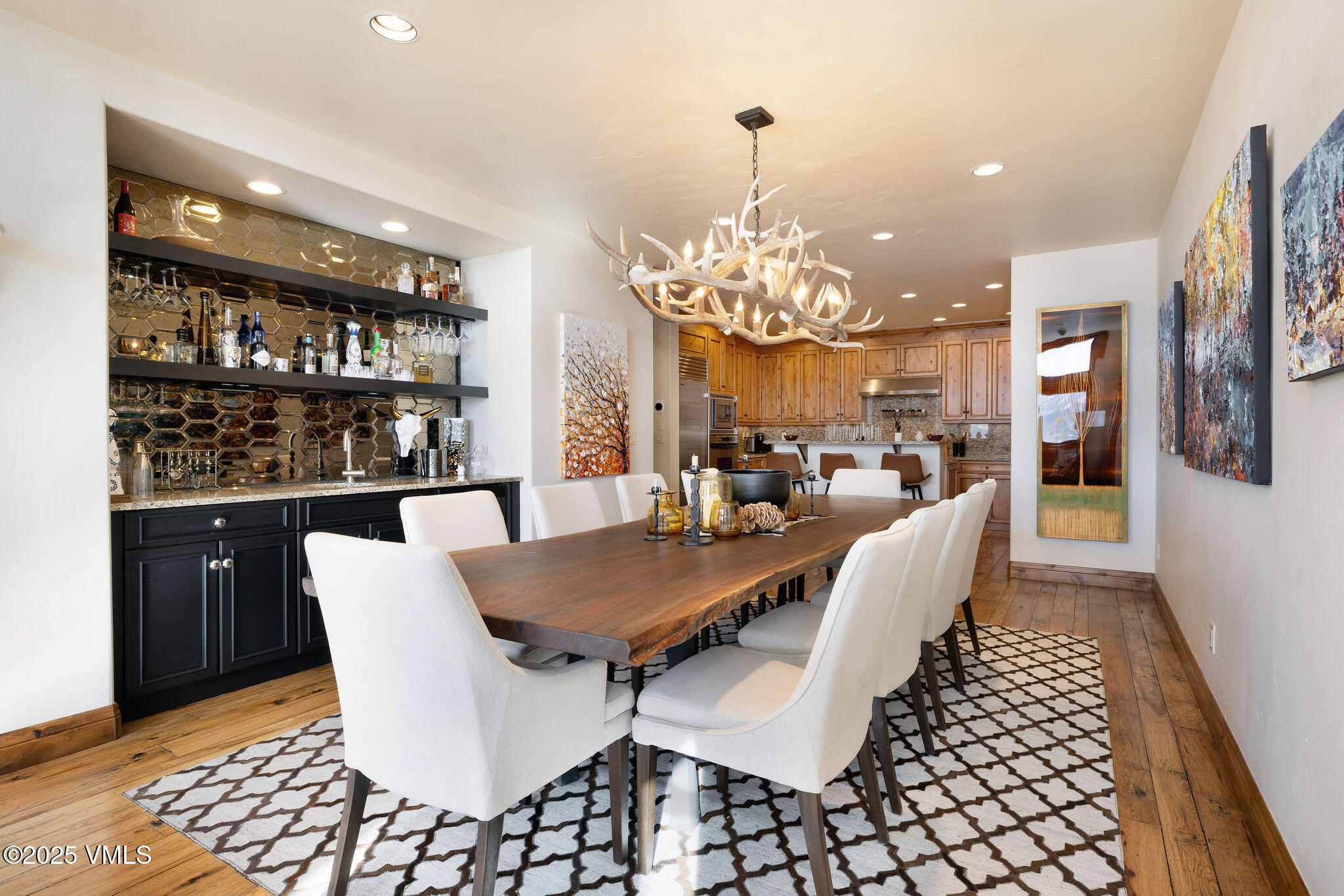 Avon, Colorado 81620, United States, 5 Bedrooms Bedrooms, ,6 BathroomsBathrooms,Residential,Active,7472