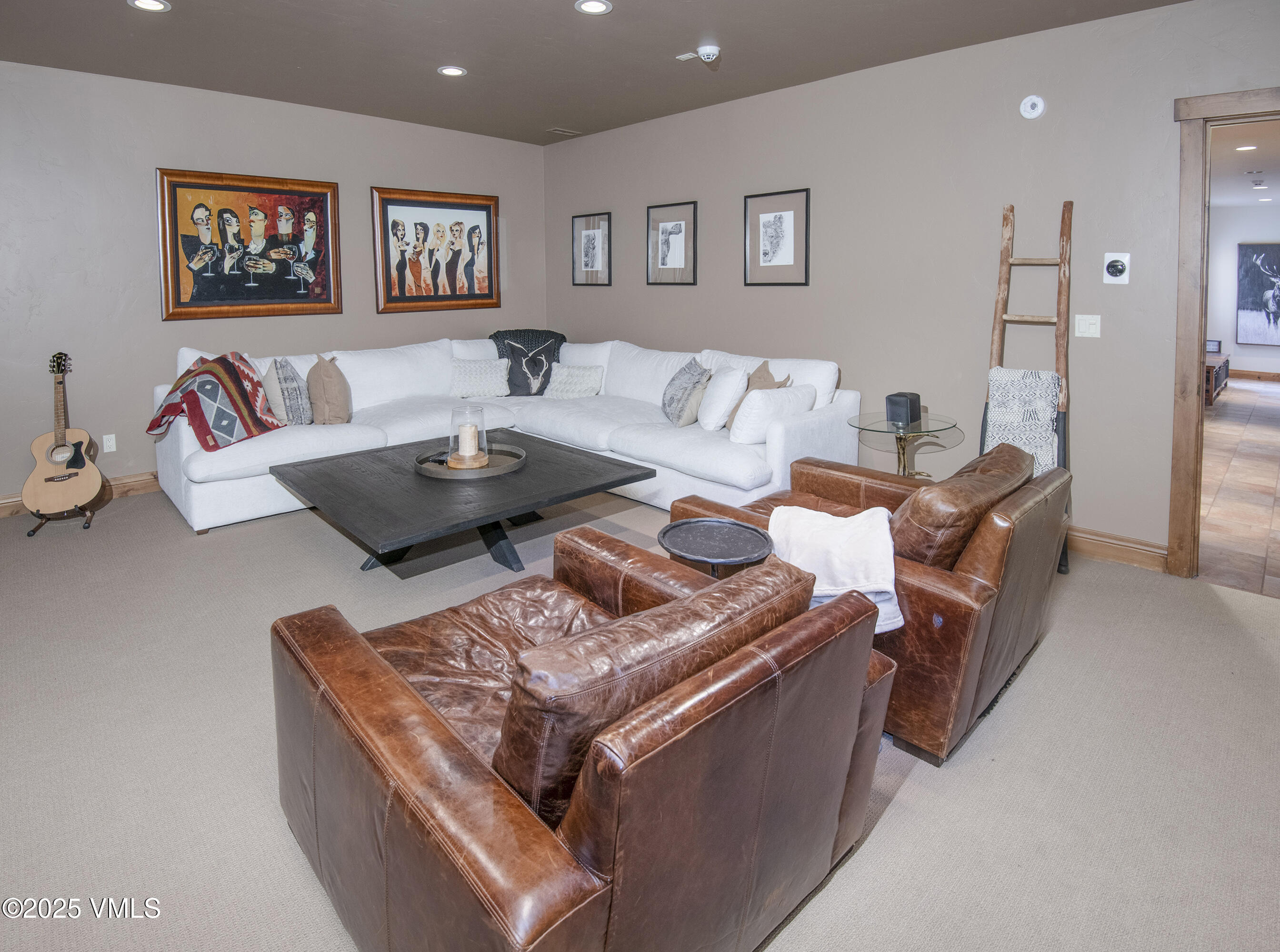 Avon, Colorado 81620, United States, 5 Bedrooms Bedrooms, ,6 BathroomsBathrooms,Residential,Active,7472