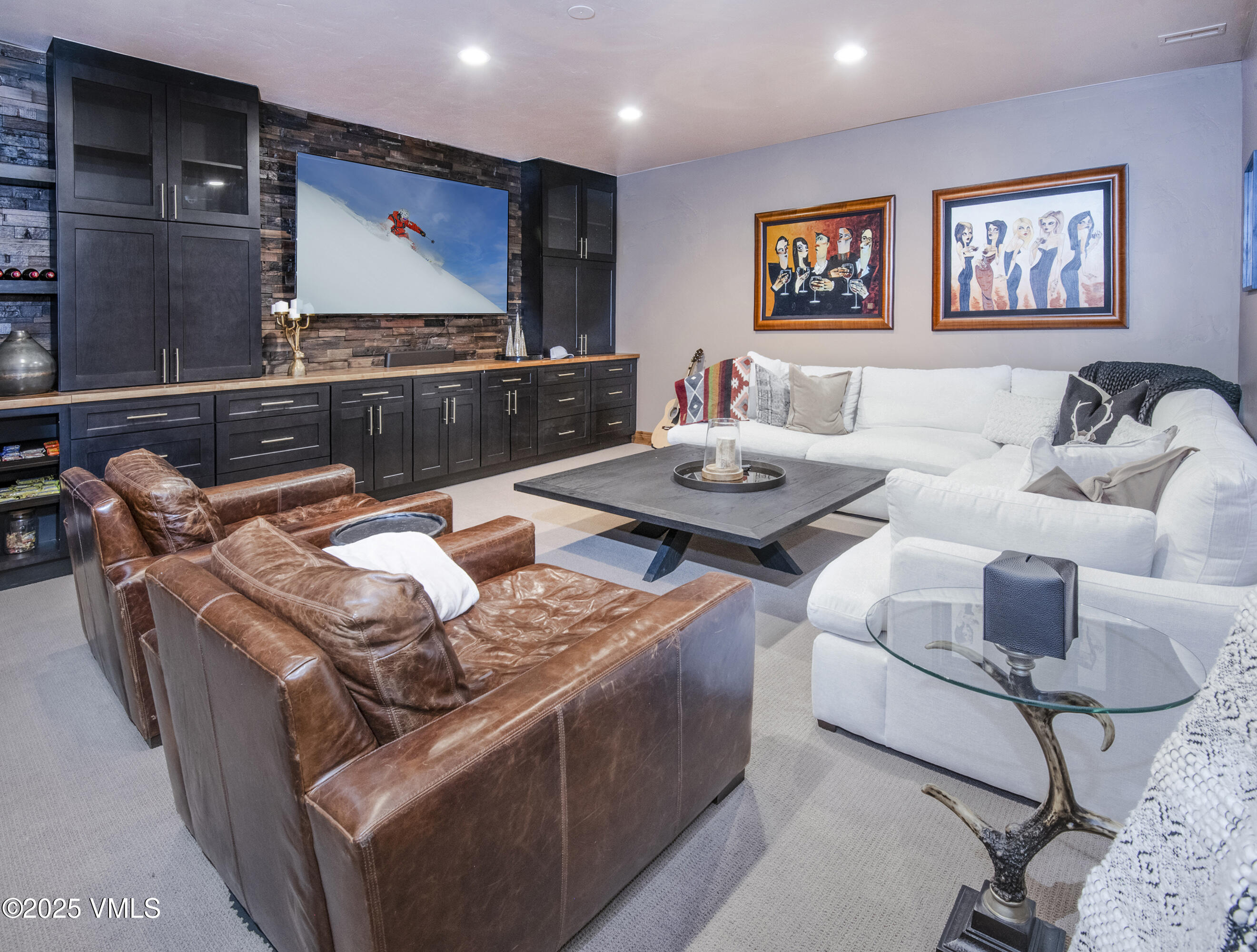 Avon, Colorado 81620, United States, 5 Bedrooms Bedrooms, ,6 BathroomsBathrooms,Residential,Active,7472