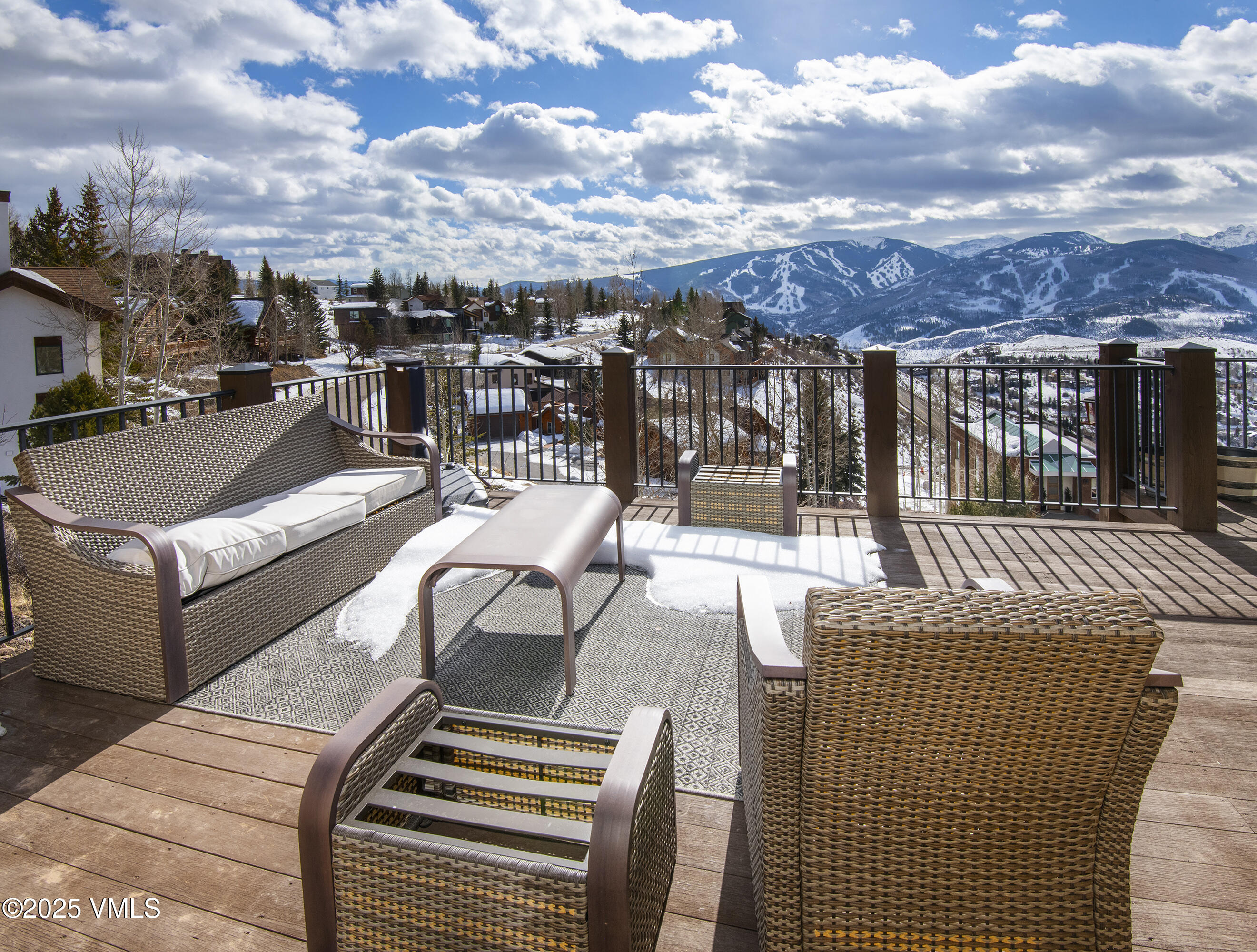 Avon, Colorado 81620, United States, 5 Bedrooms Bedrooms, ,6 BathroomsBathrooms,Residential,Active,7472