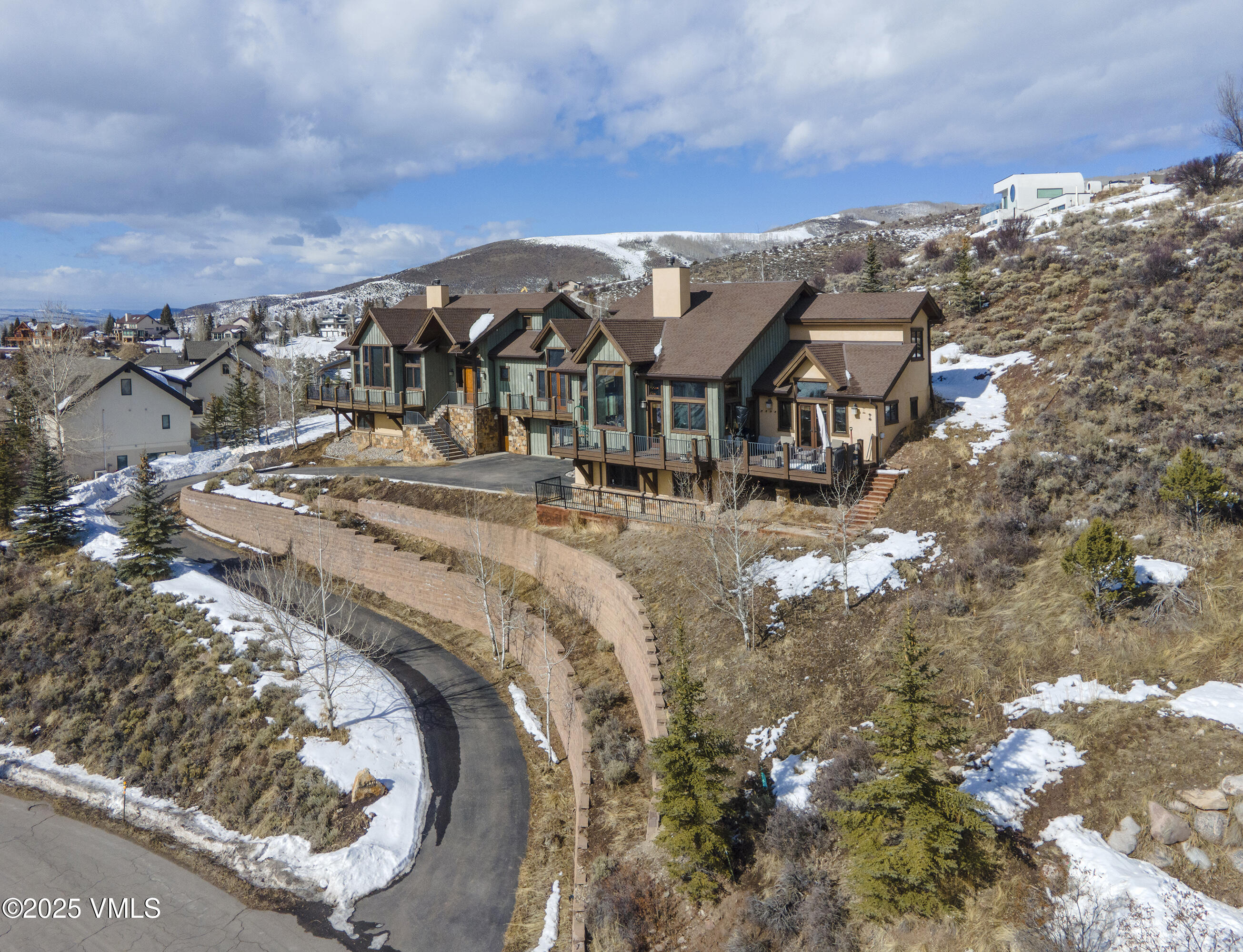 Avon, Colorado 81620, United States, 5 Bedrooms Bedrooms, ,6 BathroomsBathrooms,Residential,Active,7472