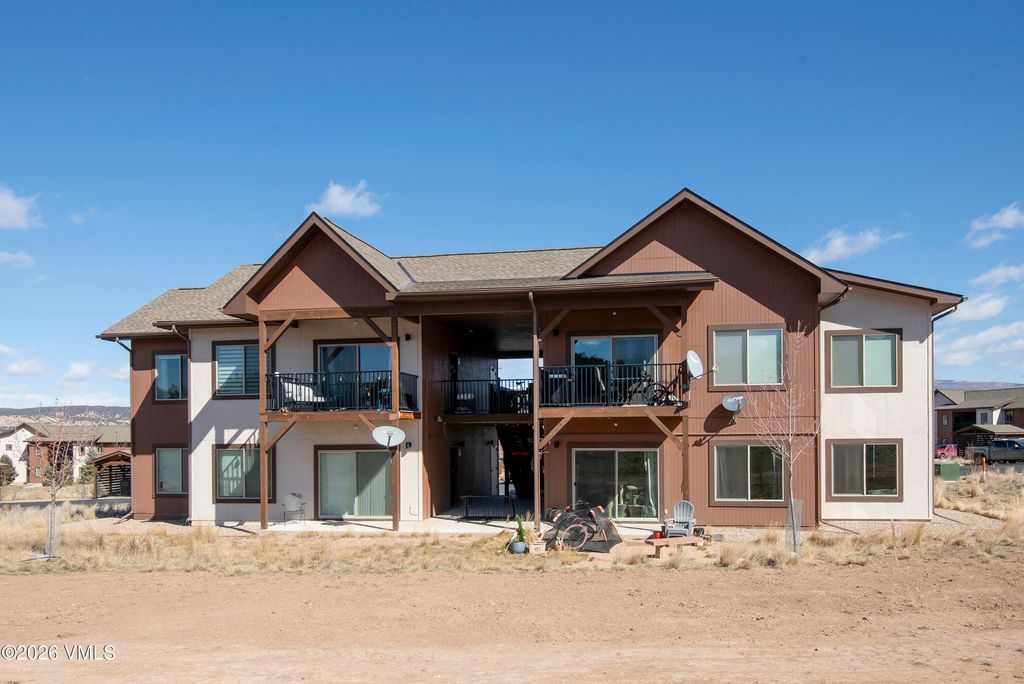 Photo of 1100 Buckhorn Valley Blvd #E-202, Gypsum, CO 81637 (MLS # 1013731)