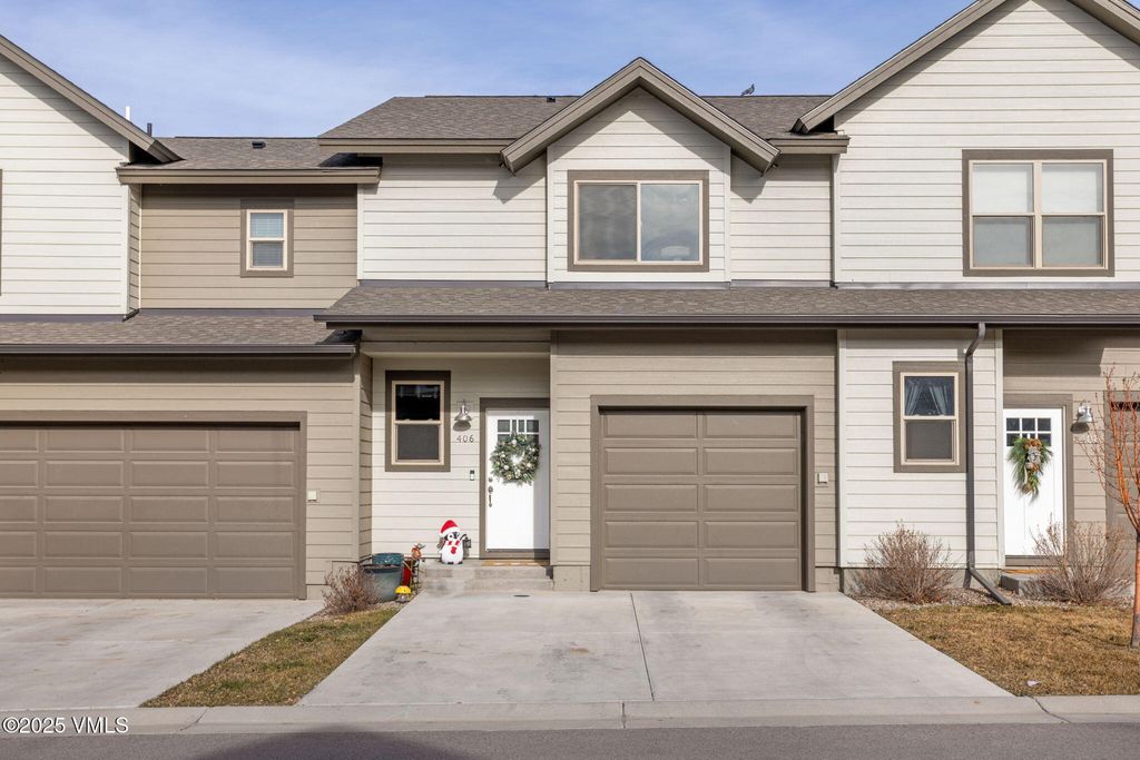 Photo of 406 Chickadee Lane, Gypsum, CO 81637 (MLS # 1013246)
