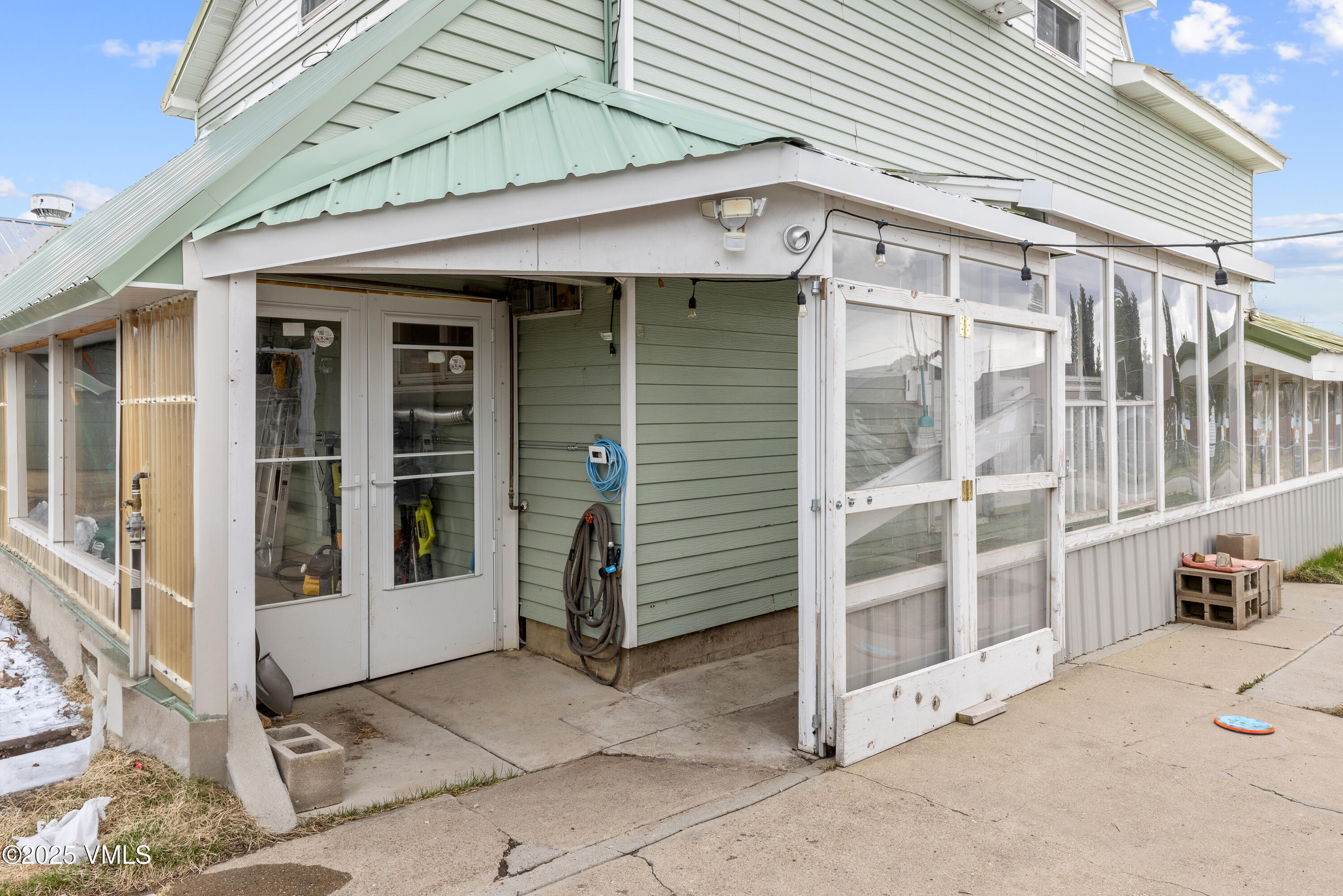 Leadville, Colorado 80461, United States, 2 Bedrooms Bedrooms, ,2 BathroomsBathrooms,Residential,Active,127392