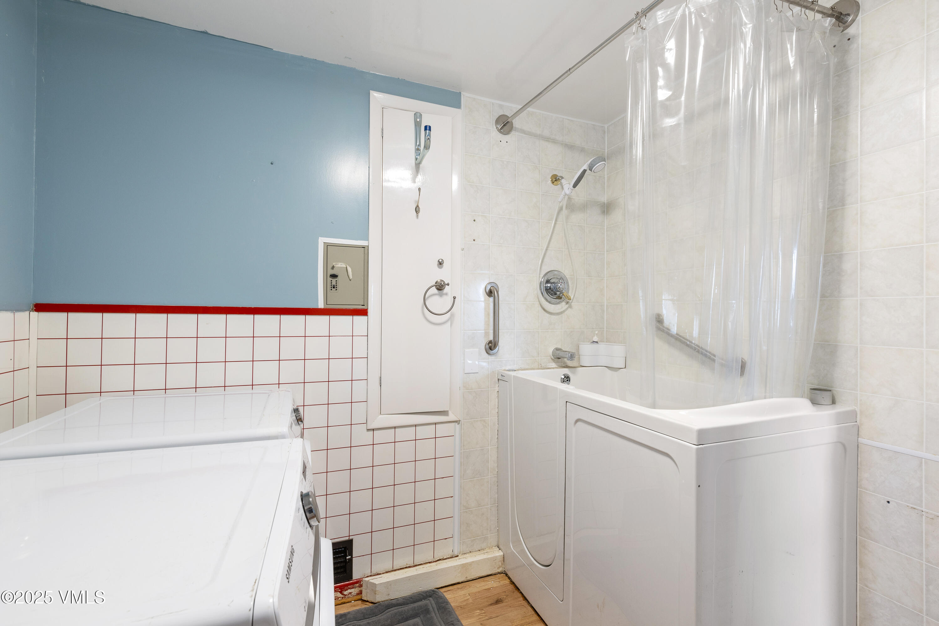 Leadville, Colorado 80461, United States, 2 Bedrooms Bedrooms, ,2 BathroomsBathrooms,Residential,Active,127392