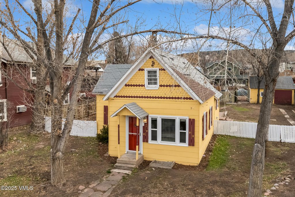 Photo of 226 Capitol Street, Eagle, CO 81631 (MLS # 1013077)