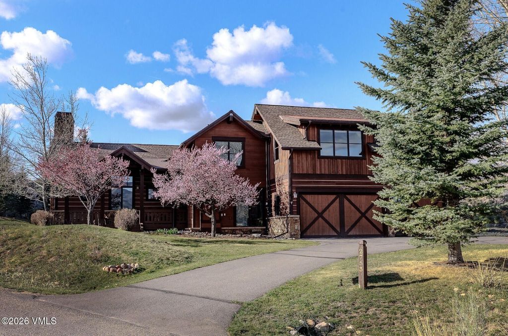 Photo of 2753 E Haystacker Drive, Eagle, CO 81631 (MLS # 1013841)