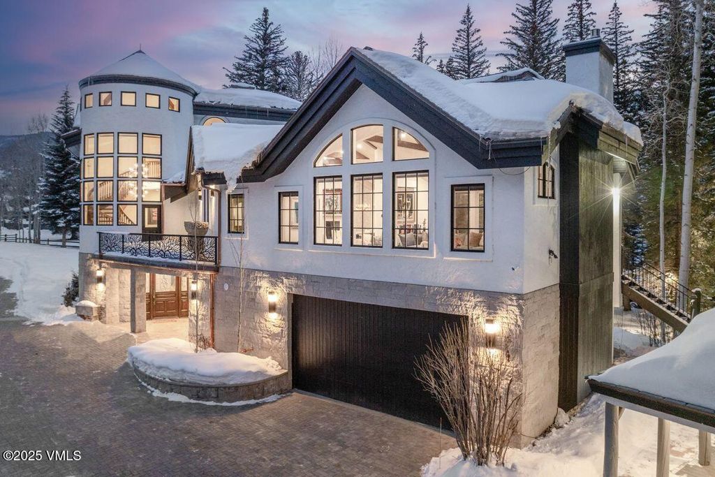 Photo of 1531 Lake Creek Road, Edwards, CO 81632 (MLS # 1013734)