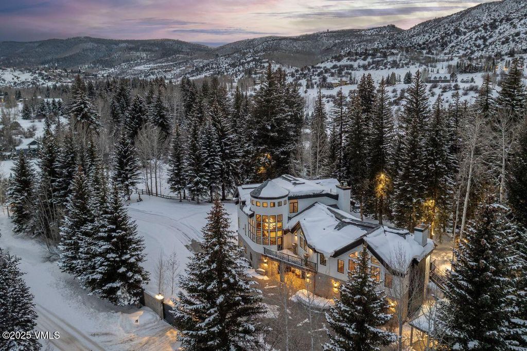 Photo of 1531 Lake Creek Road, Edwards, CO 81632 (MLS # 1013734)