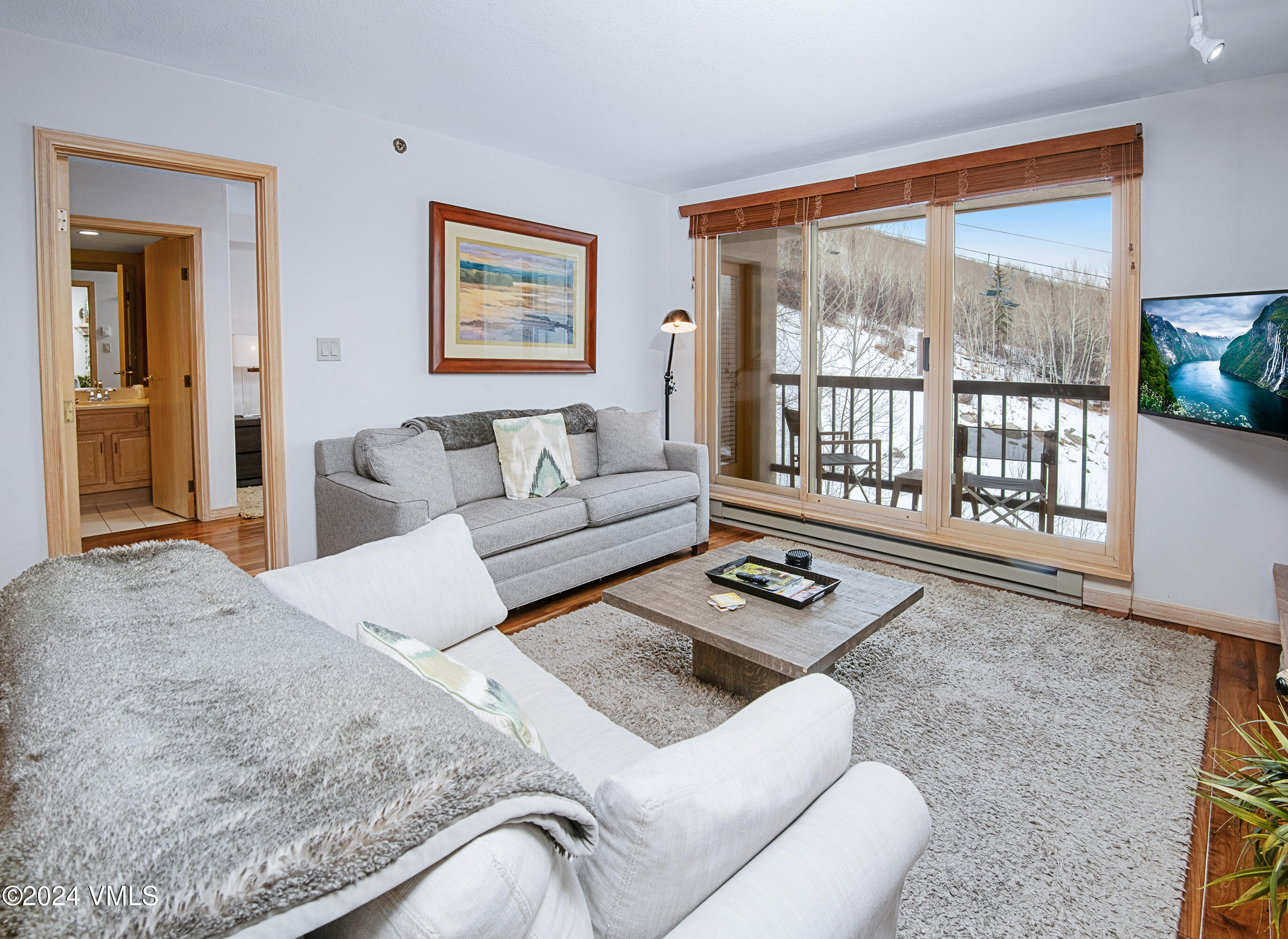 Beaver Creek, Colorado 81620, United States, 2 Bedrooms Bedrooms, ,2 BathroomsBathrooms,Residential,Pending,51298