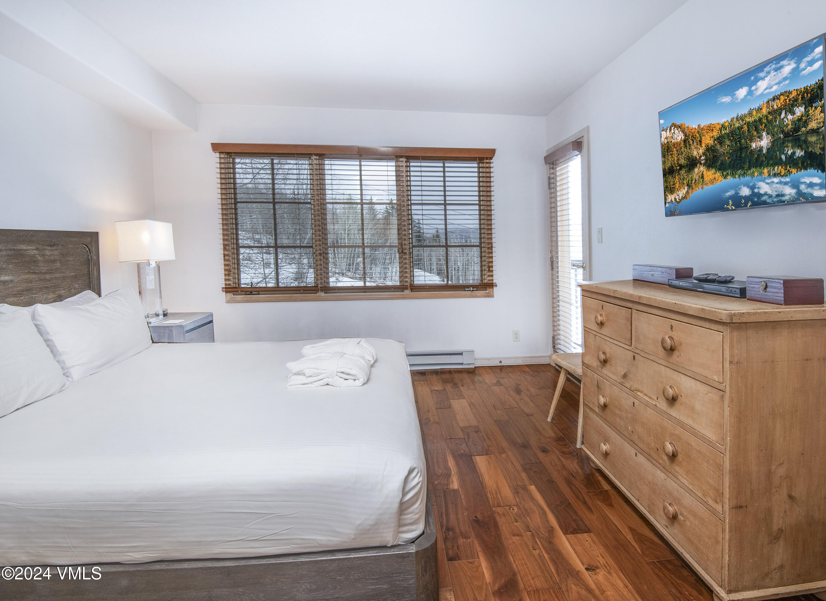 Beaver Creek, Colorado 81620, United States, 2 Bedrooms Bedrooms, ,2 BathroomsBathrooms,Residential,Pending,51298