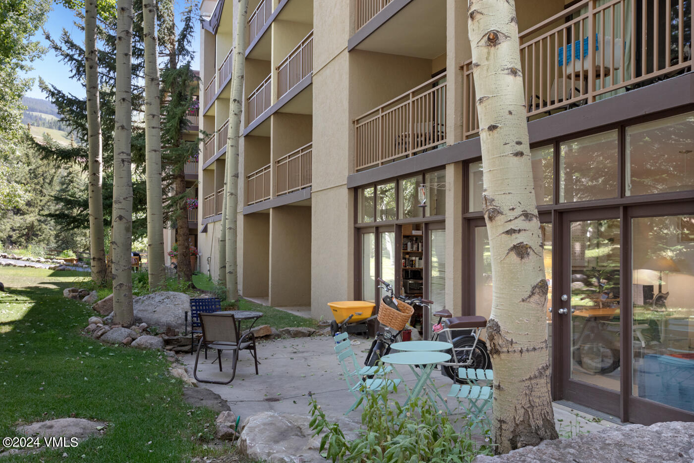 Vail, Colorado 81657, United States, ,Commercial,Active,50492