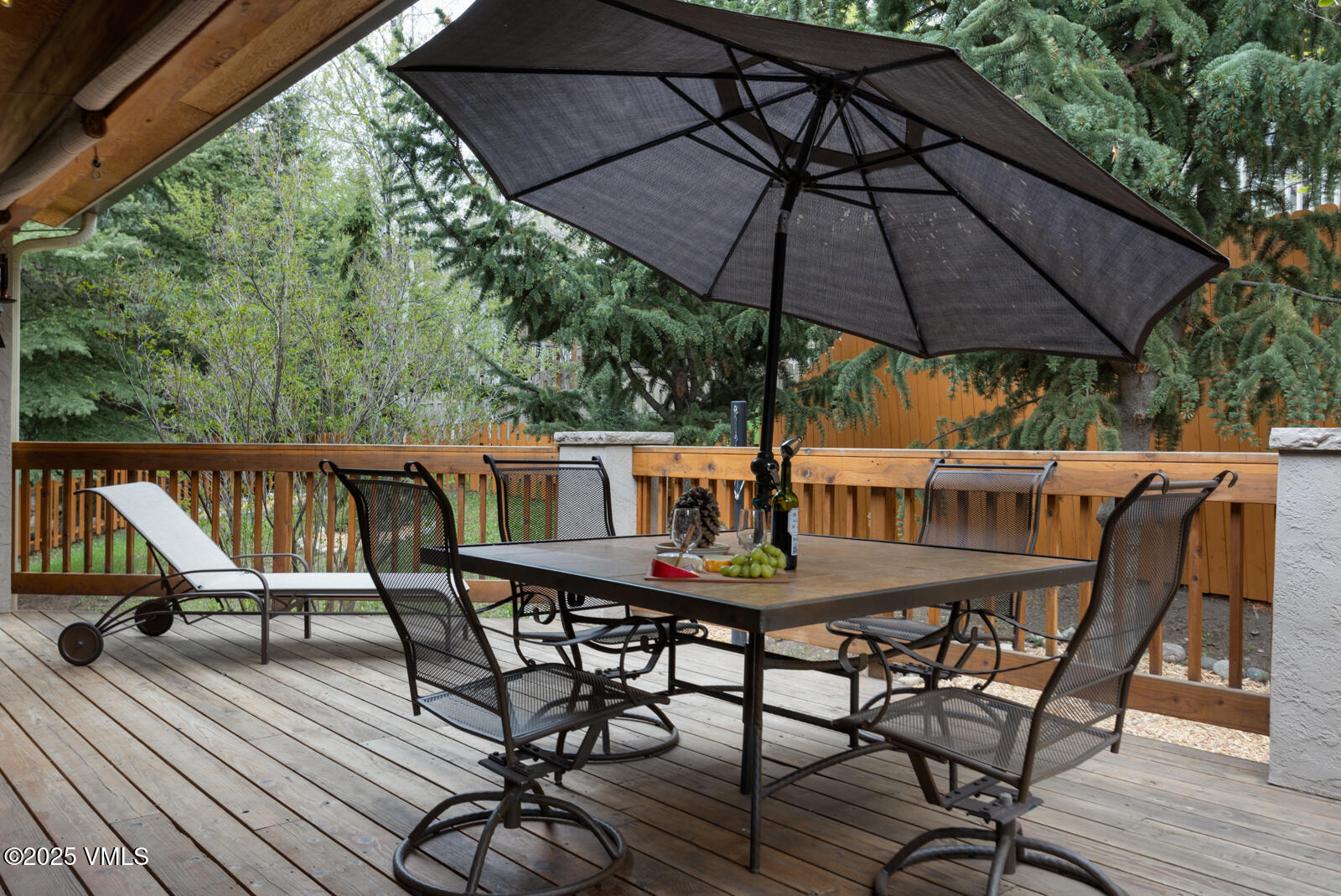 Avon, Colorado 81620, United States, 4 Bedrooms Bedrooms, ,3 BathroomsBathrooms,Residential,Pending,124486