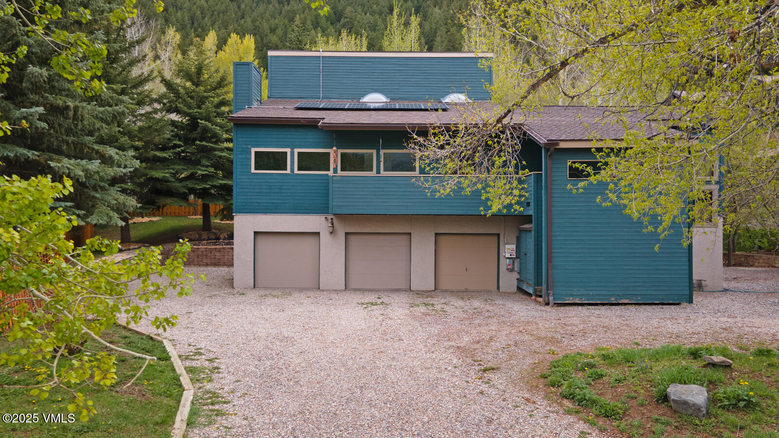 Avon, Colorado 81620, United States, 4 Bedrooms Bedrooms, ,3 BathroomsBathrooms,Residential,Pending,124486