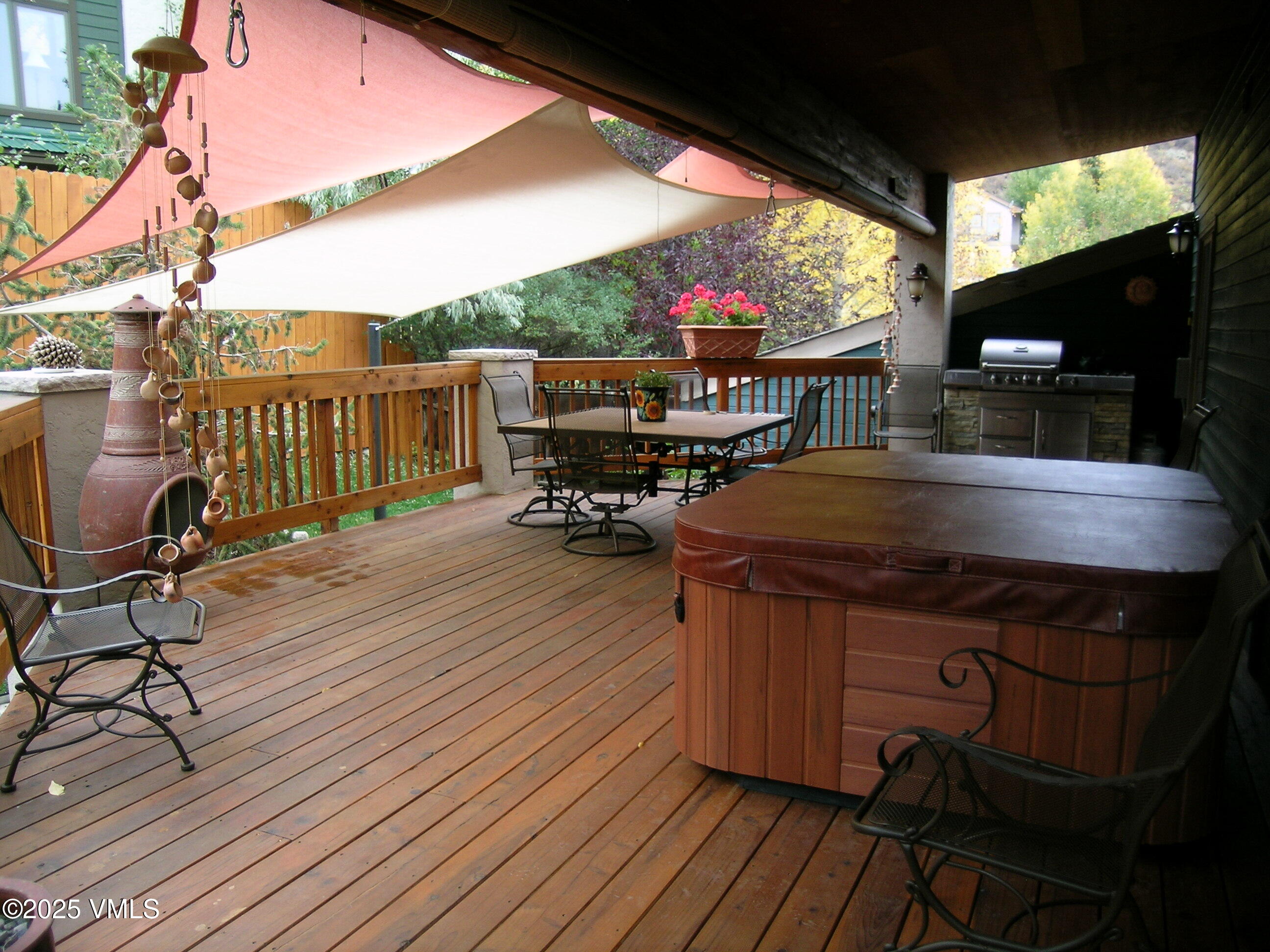 Avon, Colorado 81620, United States, 4 Bedrooms Bedrooms, ,3 BathroomsBathrooms,Residential,Pending,124486