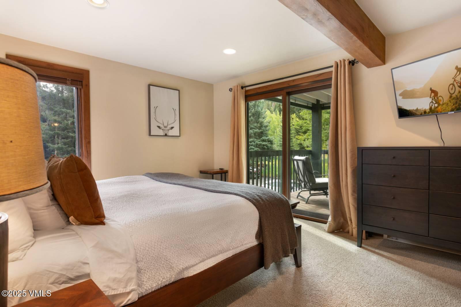 Vail, Colorado 81657, United States, 3 Bedrooms Bedrooms, ,2 BathroomsBathrooms,Residential,Active,165352