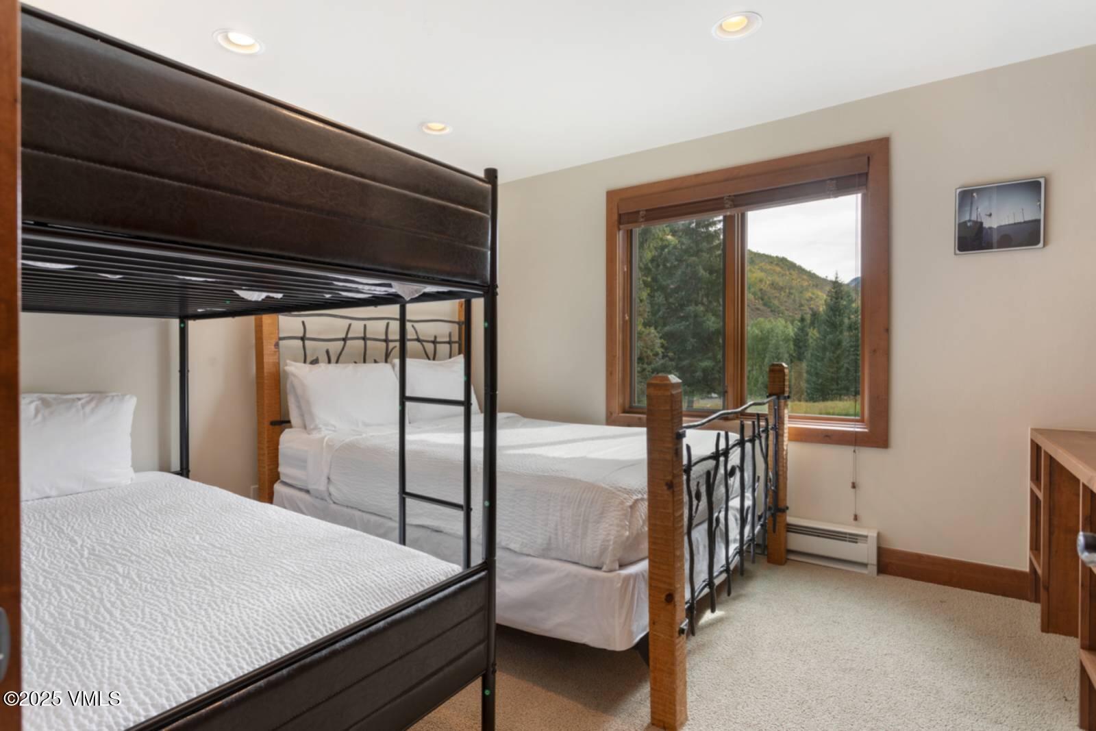 Vail, Colorado 81657, United States, 3 Bedrooms Bedrooms, ,2 BathroomsBathrooms,Residential,Active,165352