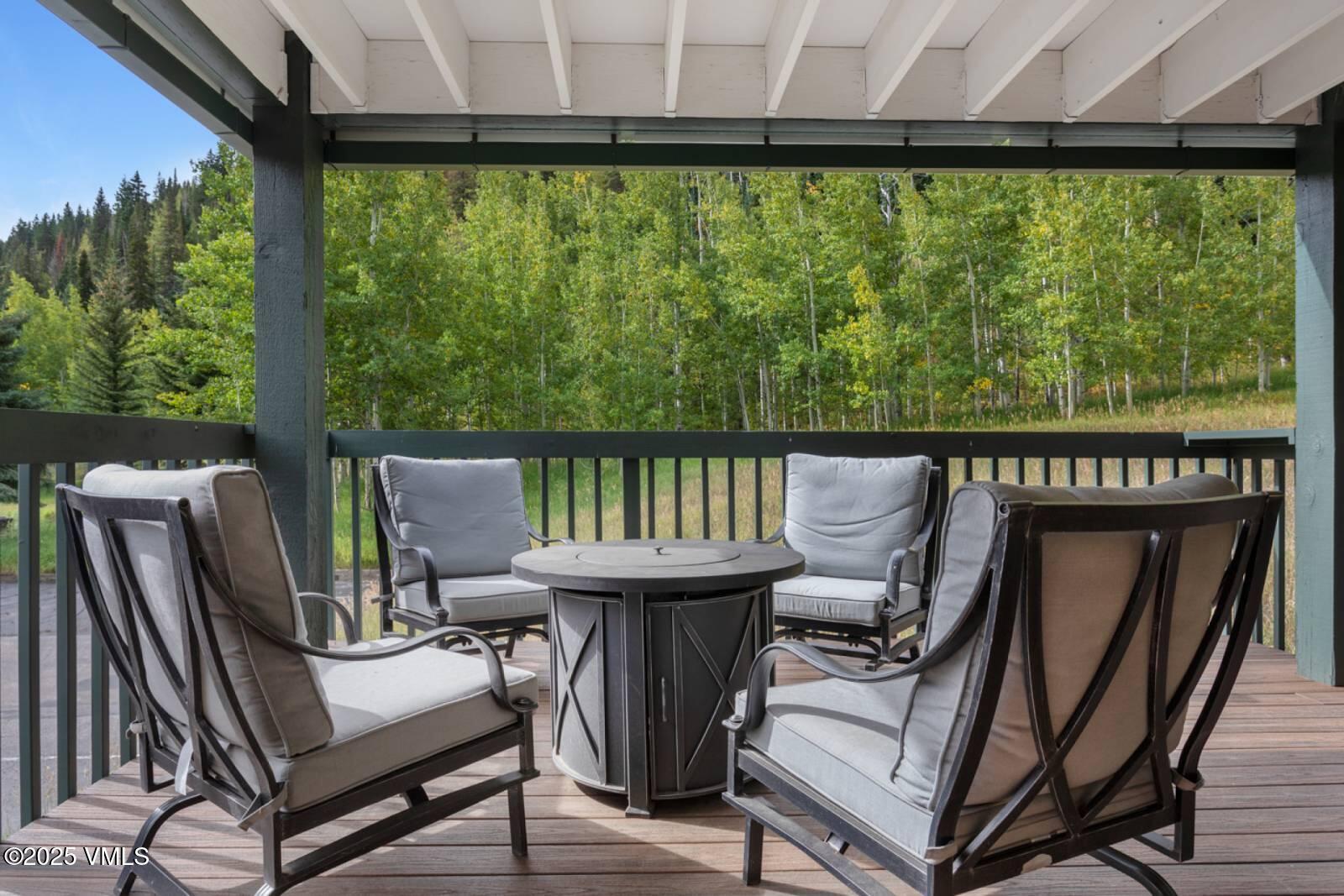 Vail, Colorado 81657, United States, 3 Bedrooms Bedrooms, ,2 BathroomsBathrooms,Residential,Active,165352