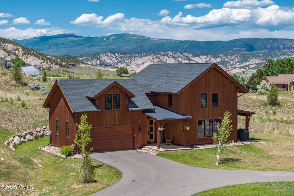 Photo of 481 Hunters View Lane, Eagle, CO 81631 (MLS # 1013843)