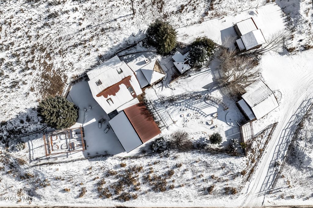 Photo of 1644 Squaw Creek Road, Edwards, CO 81632 (MLS # 1013170)