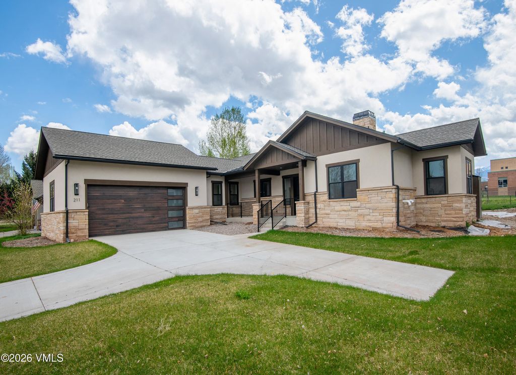 Photo of 211 Timberwolf, Gypsum, CO 81637 (MLS # 1014052)