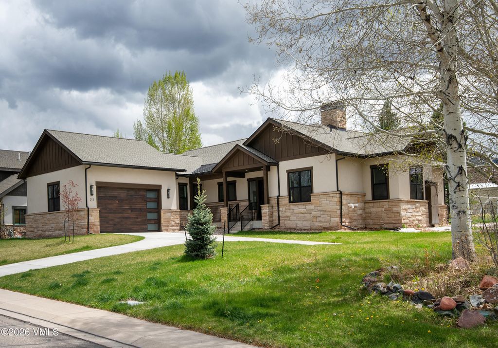 Photo of 211 Timberwolf, Gypsum, CO 81637 (MLS # 1014052)