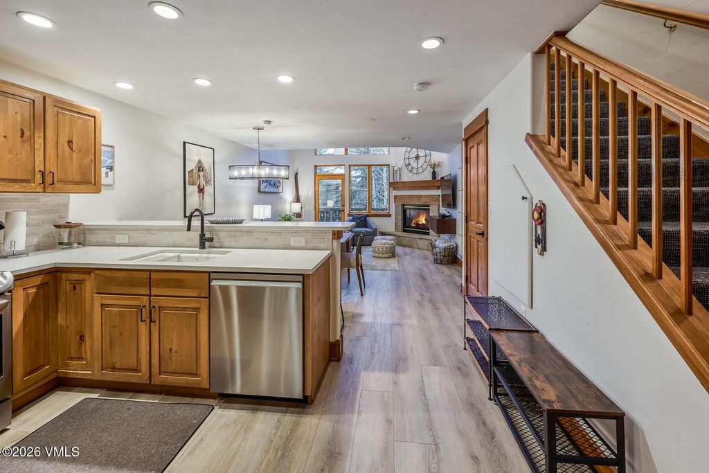 Photo of 30 Cresta Road #306, Edwards, CO 81632 (MLS # 1013523)