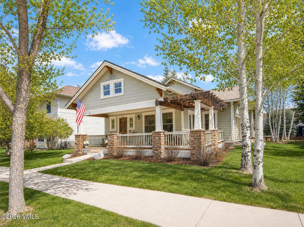 Photo of 30 Bunker Way, Eagle, CO 81631 (MLS # 1013995)