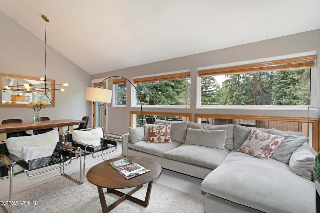 Photo of 3941 Bighorn Road #4I, Vail, CO 81657 (MLS # 1014725)